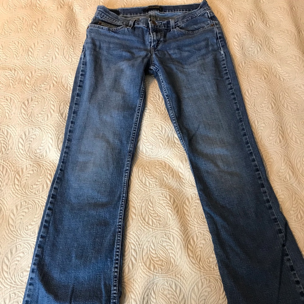 Levi’s Too Superlow 524 jeans